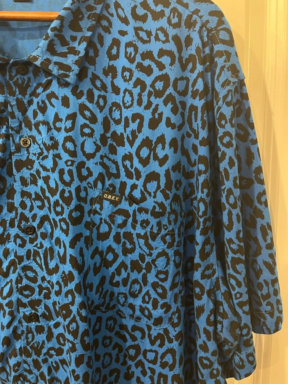 Obey Blue and Black Leopard Print SS Button Up - Picture 4 of 5